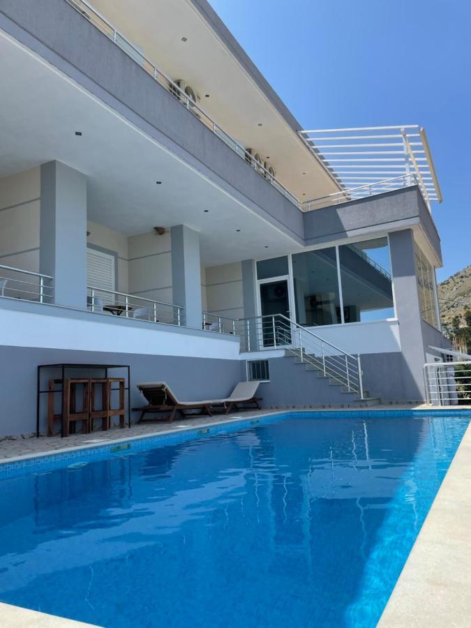 Vitamin Sea Sarande Exterior photo