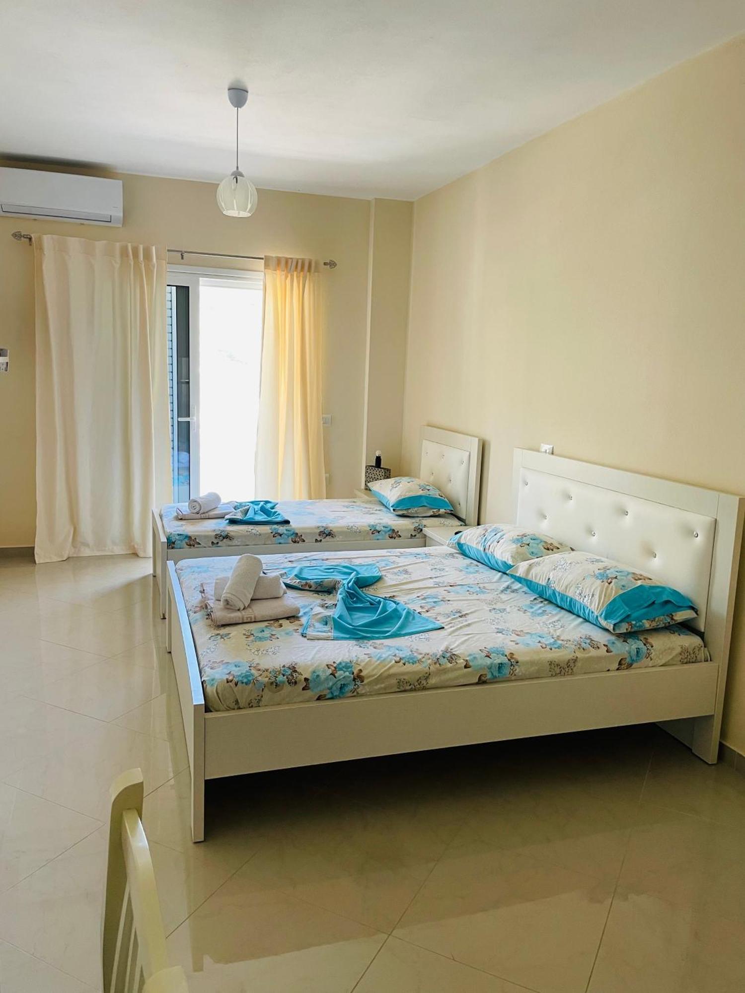 Vitamin Sea Sarande Exterior photo